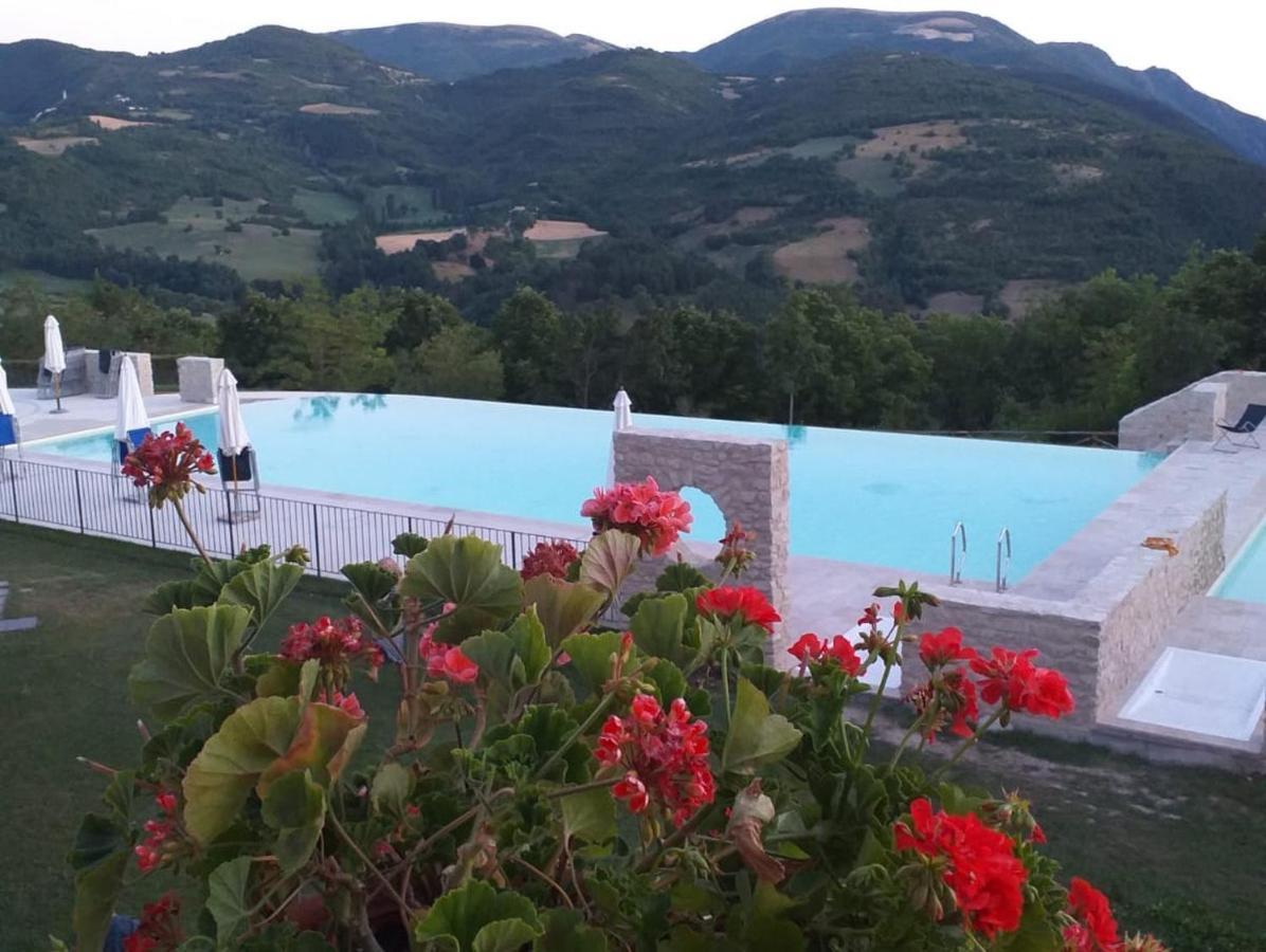 Camping Villaggio Il Collaccio Preci Eksteriør billede