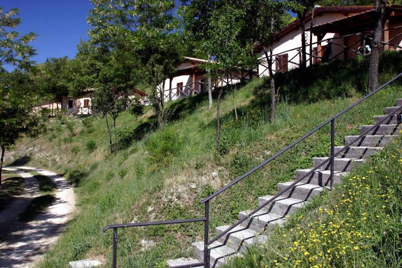 Camping Villaggio Il Collaccio Preci Eksteriør billede