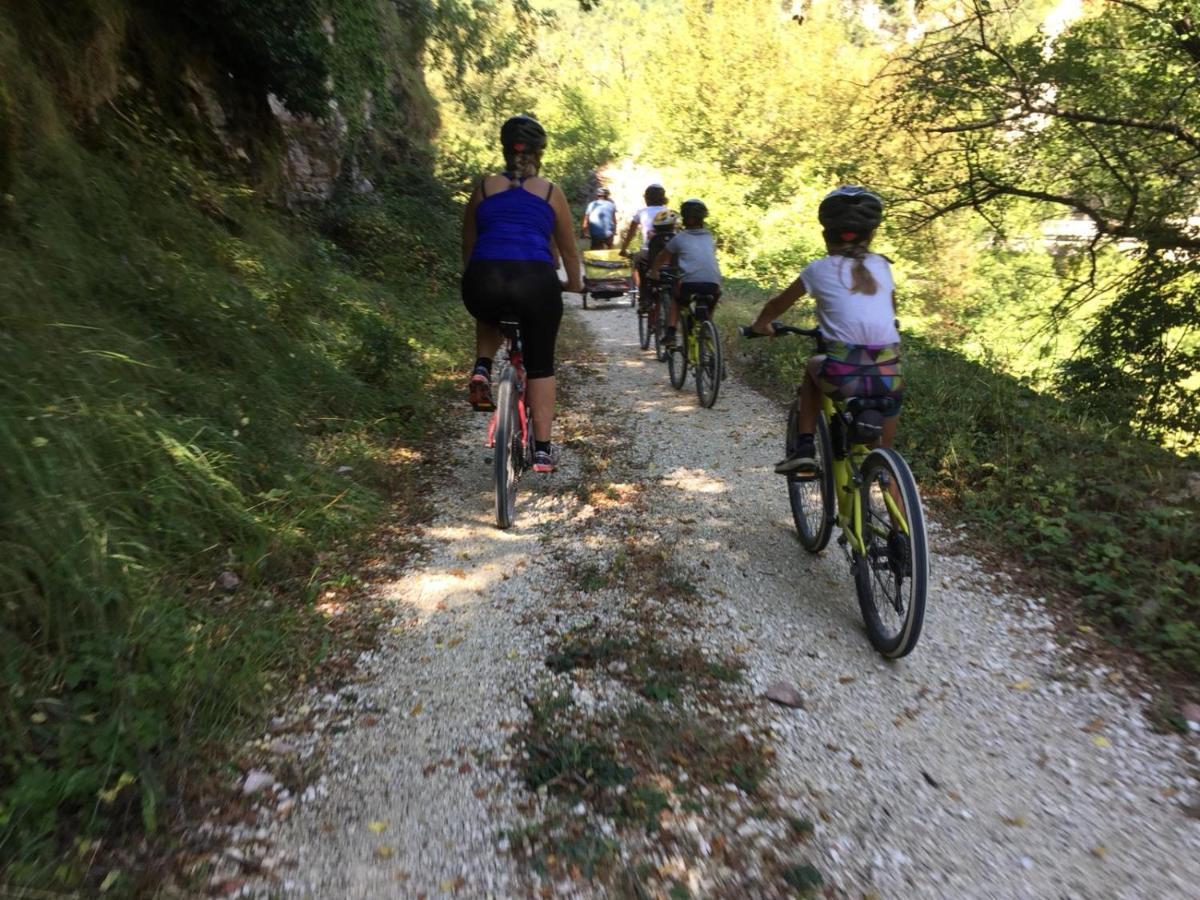 Camping Villaggio Il Collaccio Preci Eksteriør billede