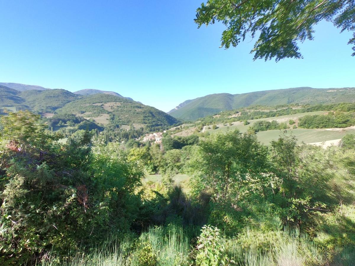 Camping Villaggio Il Collaccio Preci Eksteriør billede